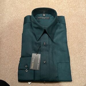 Men’s Geoffrey Beene dress shirt